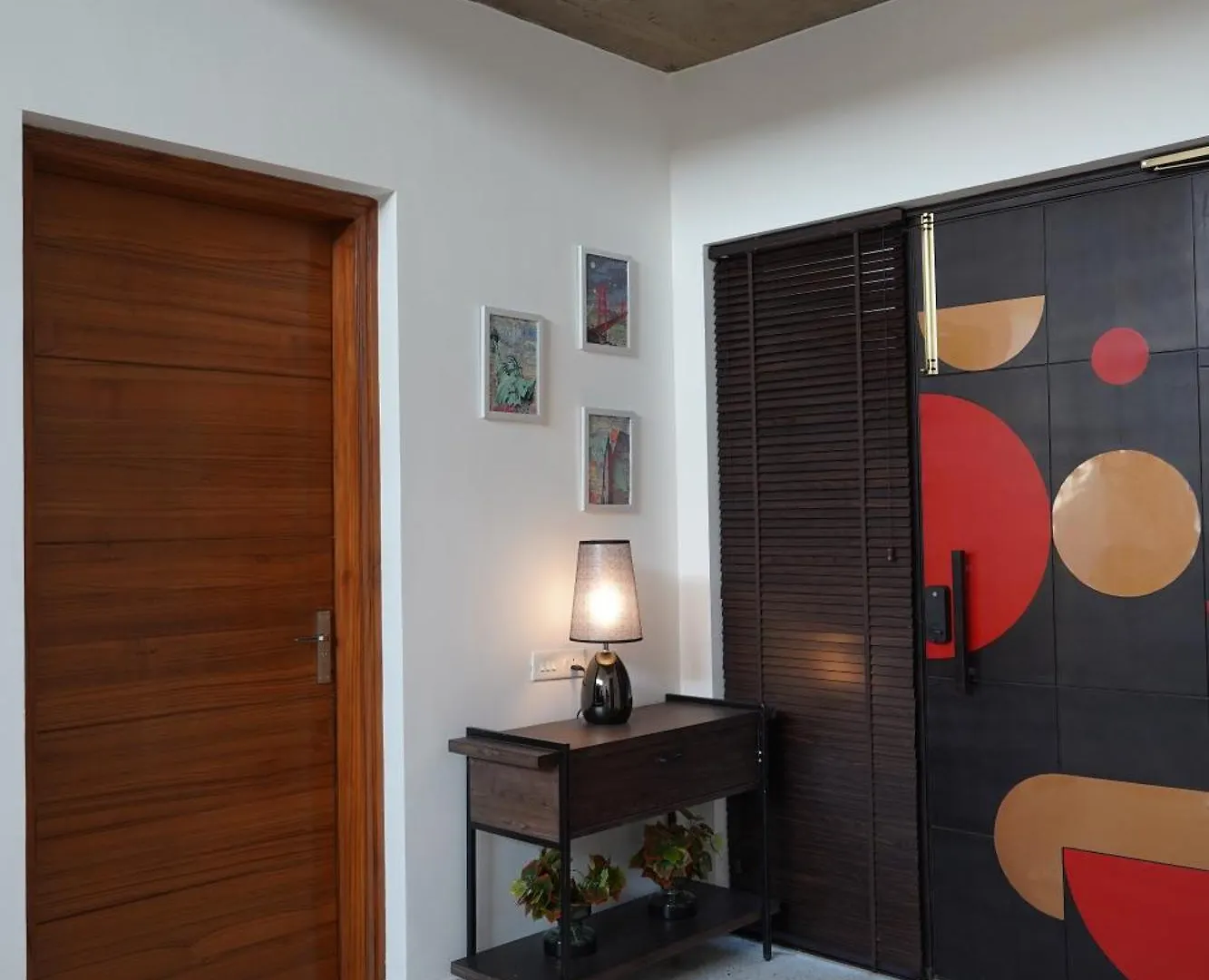 The Roadhouse - Minutes From The Runway Villa Zirakpur Holiday home