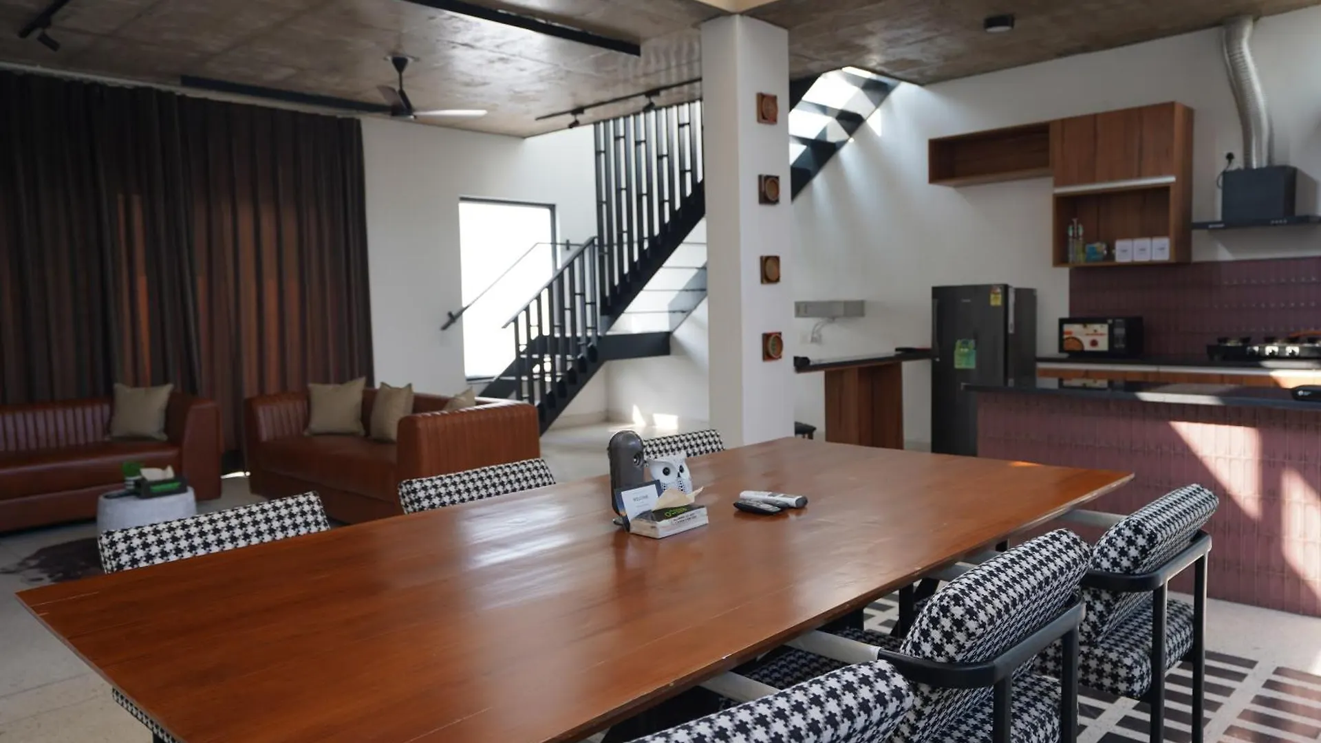 The Roadhouse - Minutes From The Runway Villa Zirakpur