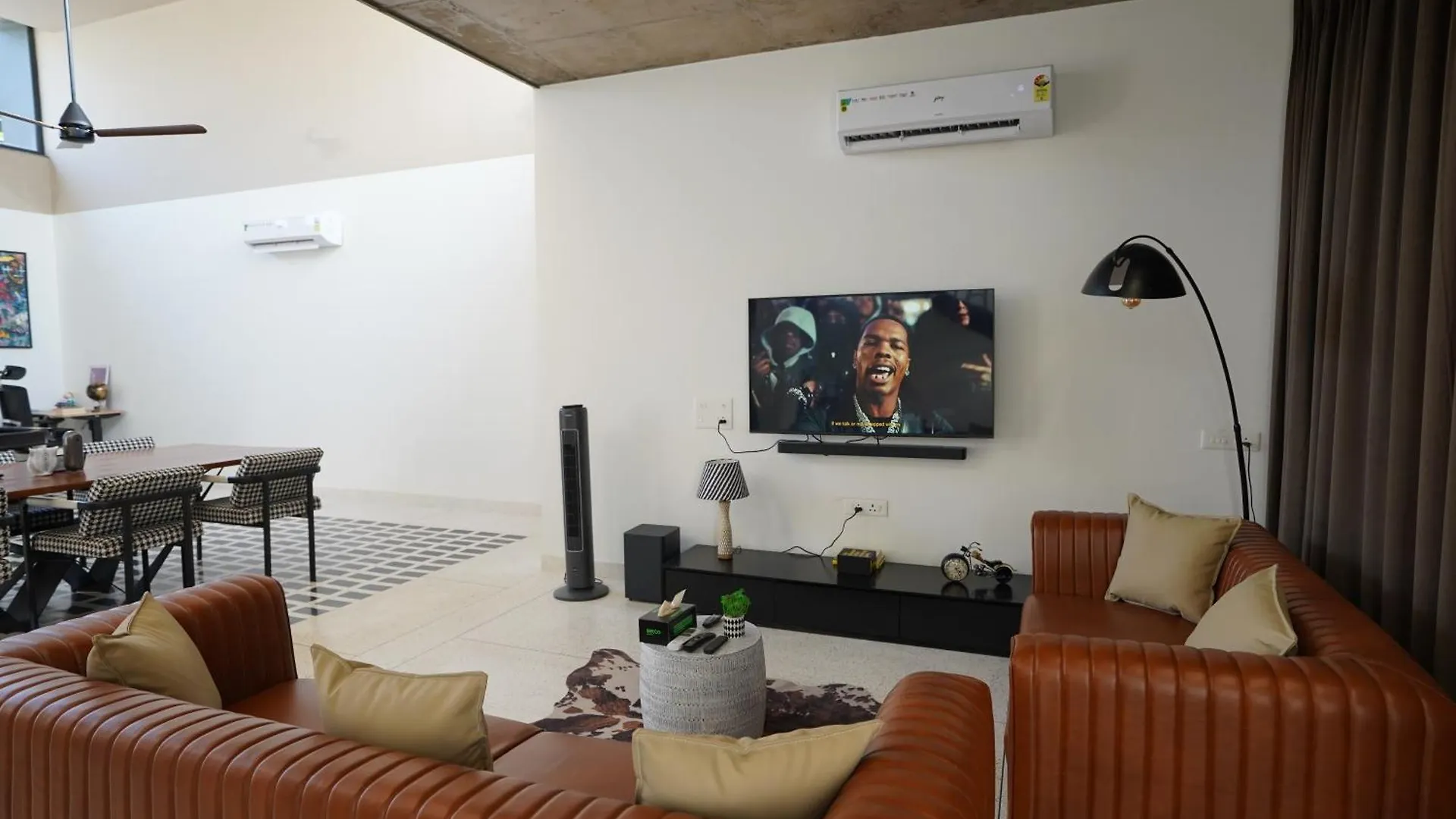 The Roadhouse - Minutes From The Runway Villa Zirakpur Holiday home